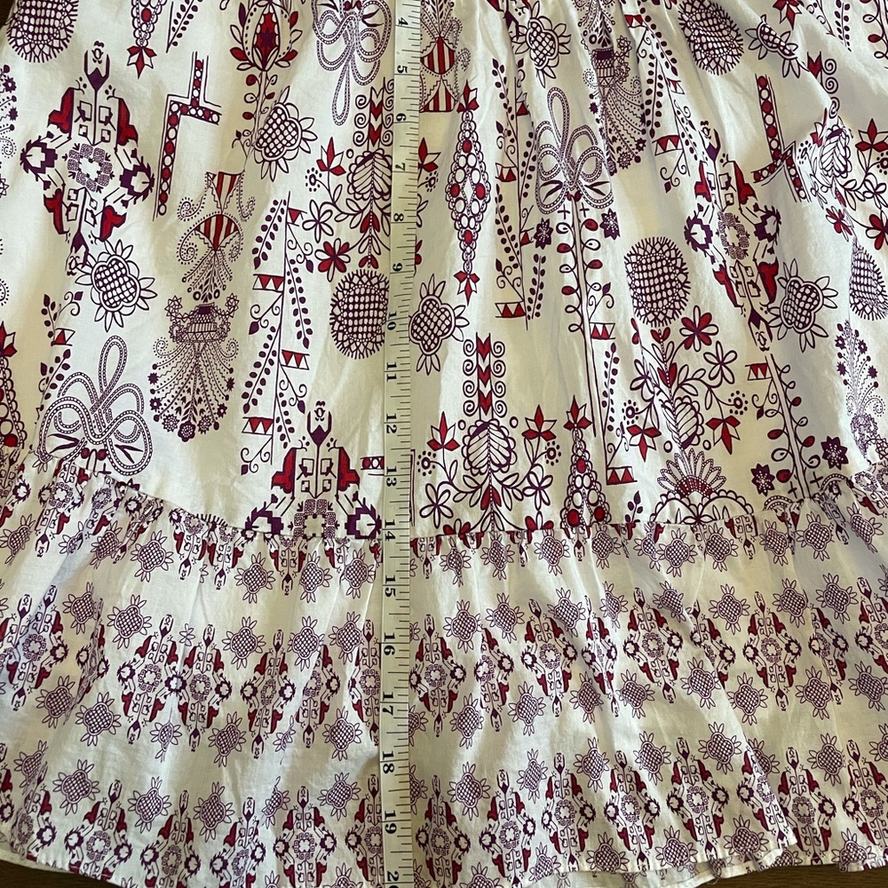 H & M Skirt - Picture 4 of 11